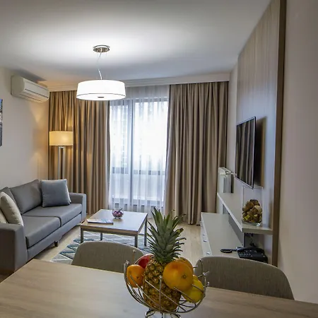 Hotel Western Premier Hills 4*