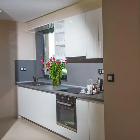 Western Premier Hills 4*