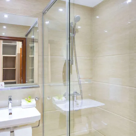 Western Premier Hills 4*