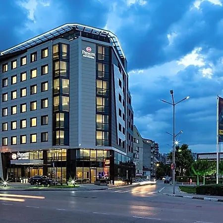 Hotel Western Premier Hills