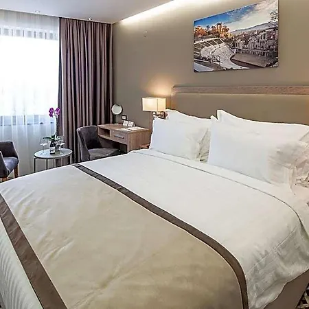 Hotel Western Premier Hills 4*