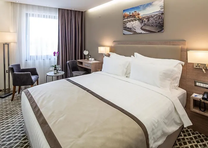 ホテル Western Premier Hills 4*