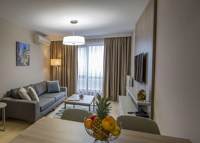 ホテル Western Premier Hills 4*